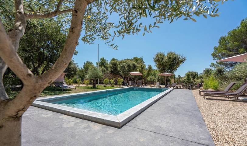 Maison d’hôte pour 2 personnes, avec Terrasse et Jardin ainsi que Piscine et Vue dans le Luberon