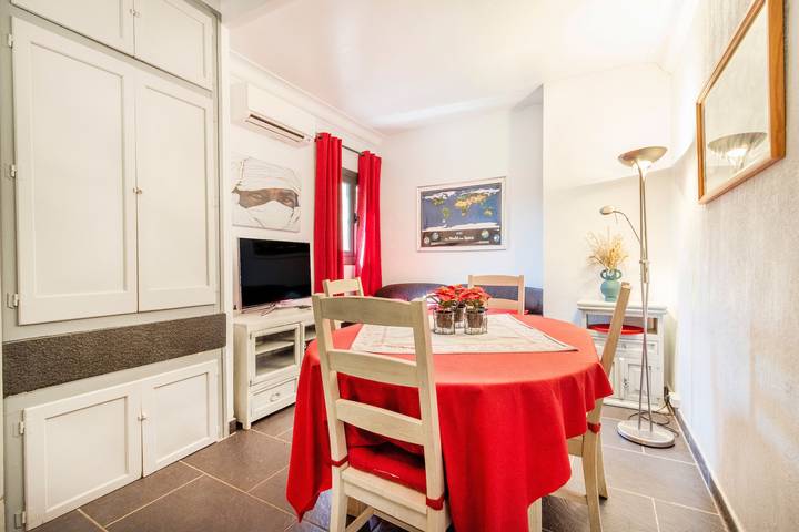 Ferienhaus 'Maison Avec Piscine En Catalogne' mit Bergblick, Wlan und Klimaanlage in Aramunt, Conca de Dalt