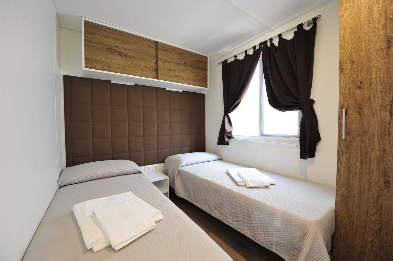 Maison de vacances pour 6 personnes avec piscine in San Benedetto (Peschiera del Garda), Peschiera del Garda