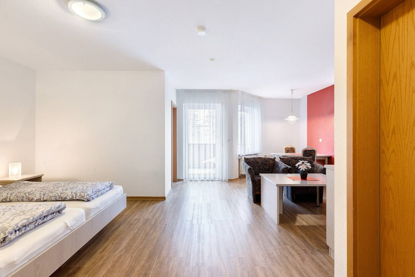 Geheel appartement, Appartement 27 met Dreiweltencard en balkon – op slechts 2 minuten van Solemar in Bad Dürrheim, Central Black Forest