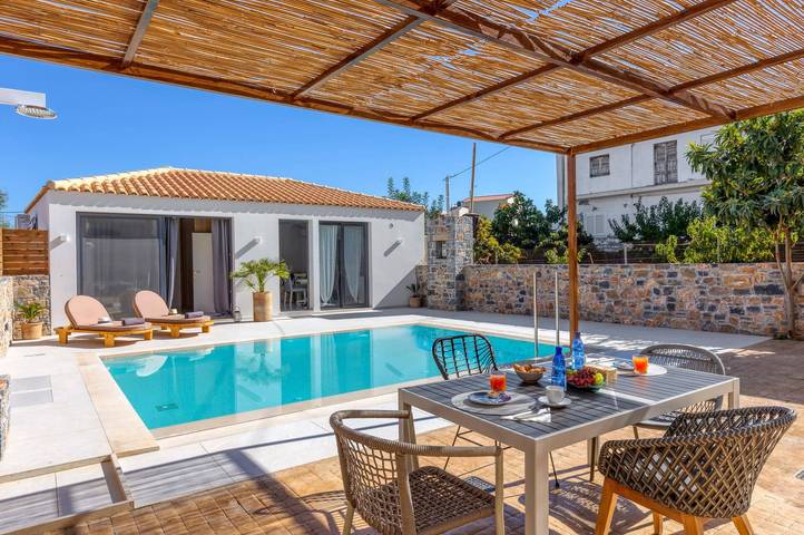 Villa voor 2 personen, met tuin in Chersonissos