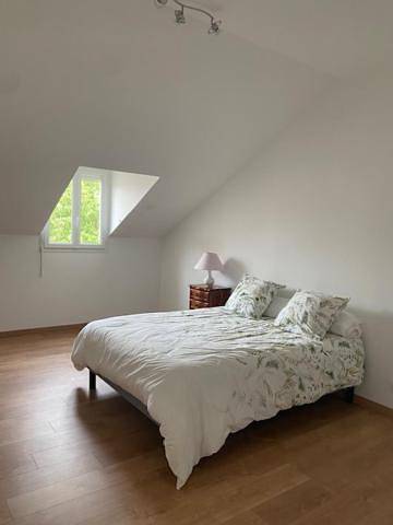 Location de vacances pour 6 personnes, avec vue ainsi que terrasse et jardin, animaux acceptés dans Sainte-Croix-du-Mont - 4