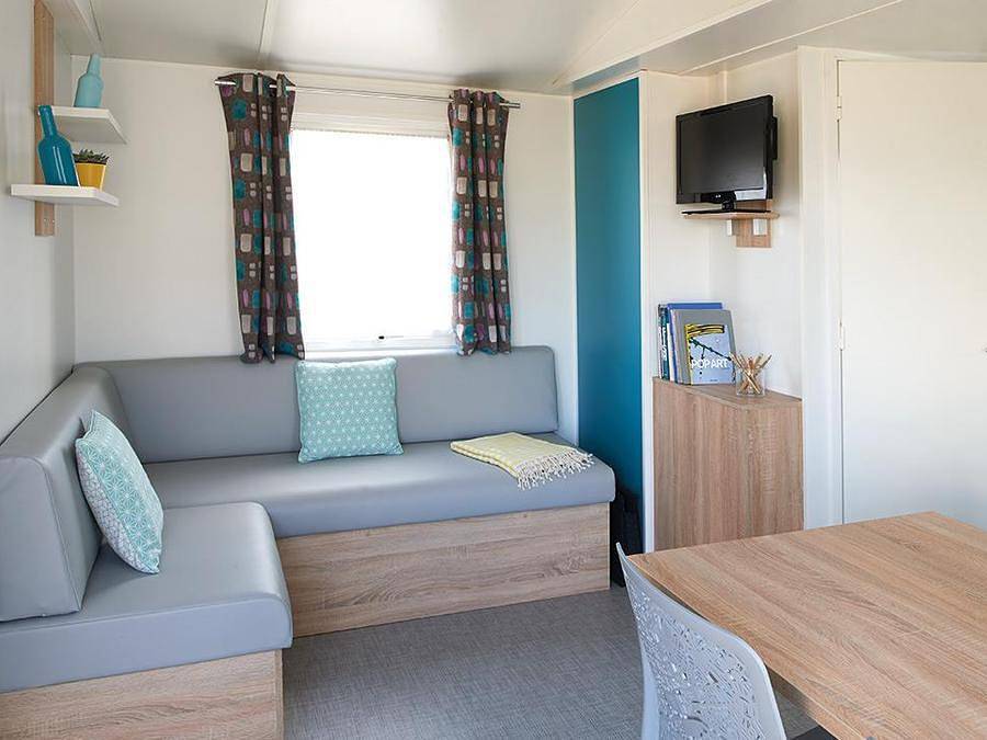 Flower Camping Loire et Châteaux - Mobilheim 6 personen - Confort 34m² (3 Zimmer) - Überdachte Terrasse in Bréhémont, Loire-Tal