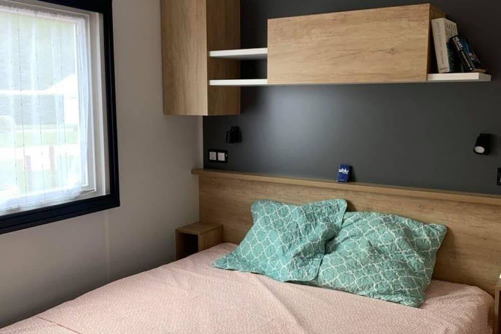 New mobile home 2022 / 44m²+veranda in 3-star vacation park approx. 4km from the beach in Saint-Julien-en-Born, Côte d’Argent
