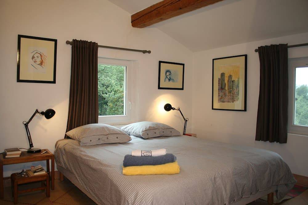 Mas Provençal Climatise Piscine Privée Campagne Près De Bandol Castellet Sanary in Évenos, Région de Toulon