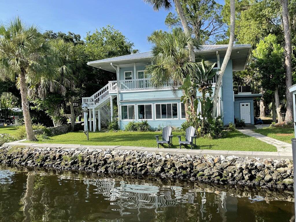 Homosassa River Camp - Waterfront Retreat on the Main River in Homosassa, Citrus County
