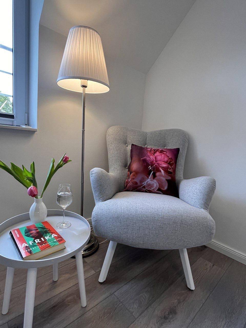 Appartement Nr.2 mit Wohn-/Schlafraum in Eschershausen, Landkreis Holzminden