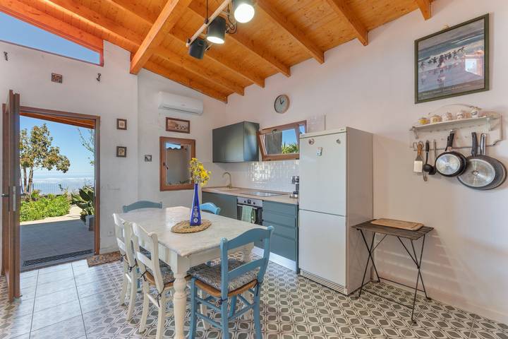 Casa rural para 8 personas, con jardín en Vega de San Mateo - 4