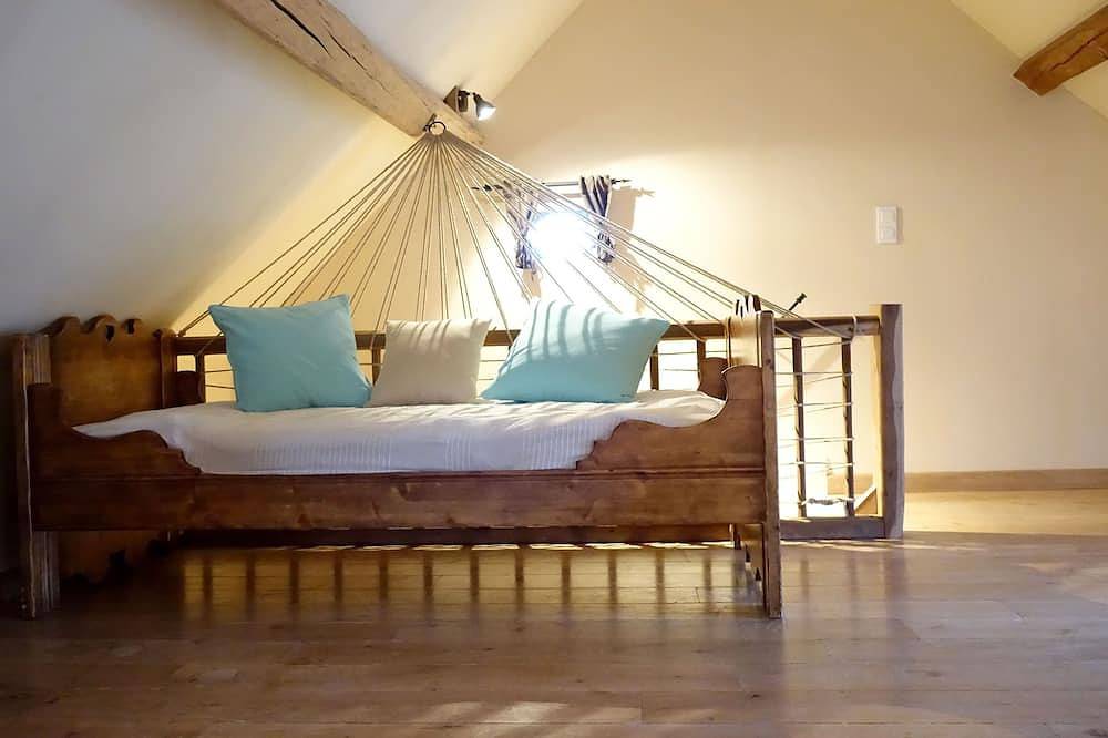 Calme et authenticité à 1h30 au sud de Paris - Bienvenue à La Calmerie ! 3* in Chaumot, Yonne