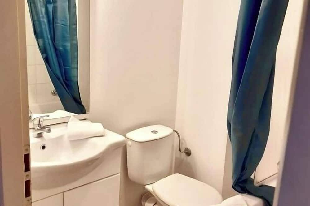 Bright Alpine Escape Near Valberg Slopes & Hiking Trails in Guillaumes, Nizza Region