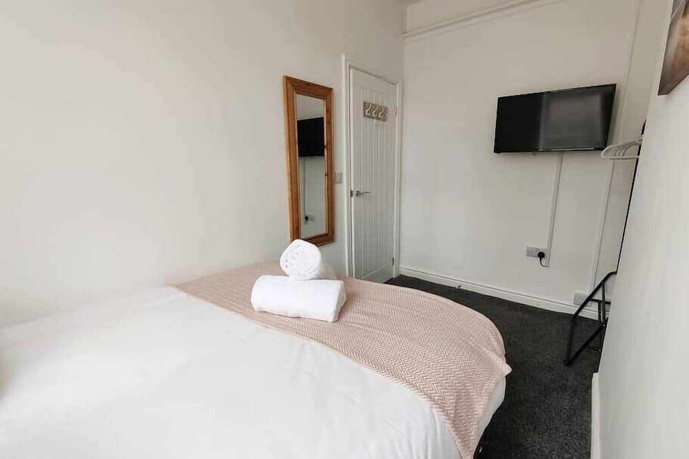 Apartamento entero, 2 Bed Apt, Fully Equipped kitchen, Parking in Swansea, Región de Swansea