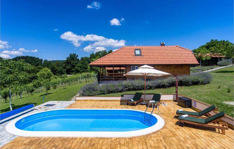 Charmantes Apartment mit beheiztem Pool, WLAN und Grill in der Nähe von Lepoglava in Varazdin