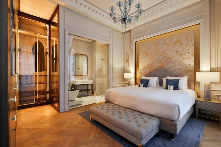 Hôtel pour 4 personnes, avec sauna ainsi que piscine et terrasse