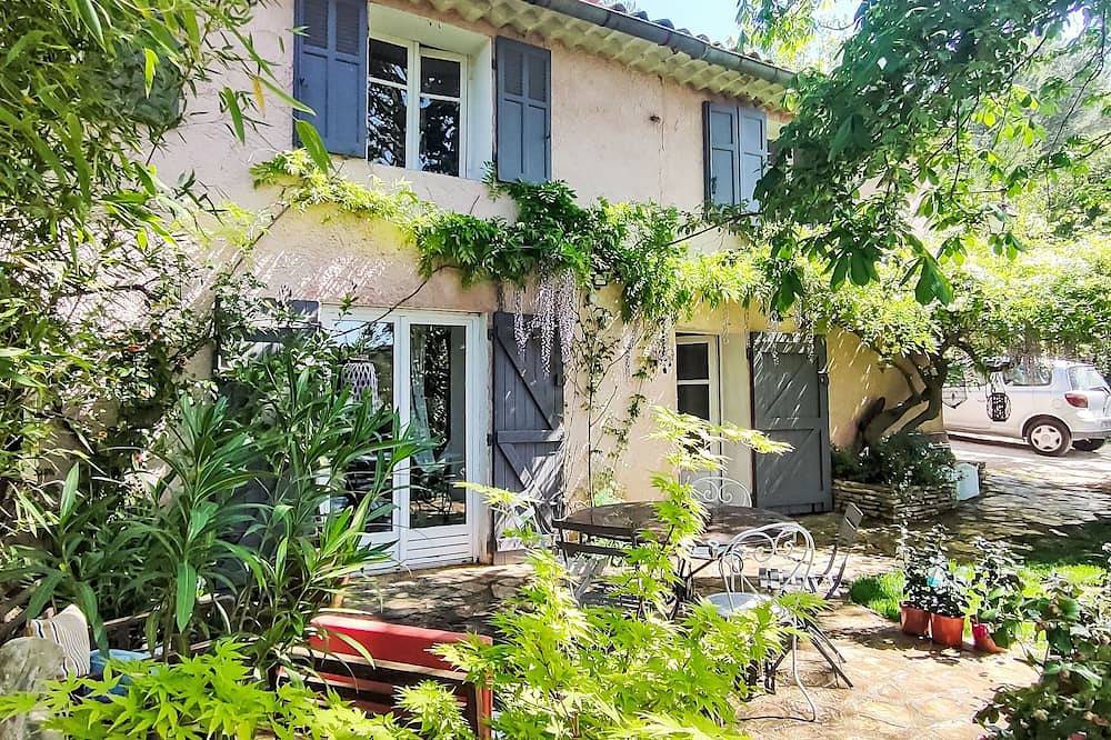 Haus mit Charme Landschaft von Aix in Châteauneuf-le-Rouge, Aix-en-Provence und Umgebung
