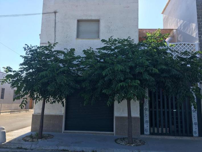 Ferienwohnung für 4 Personen, mit Garten und Ausblick in Torre Colimena - 2