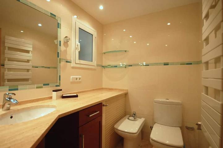 Geheel appartement, Appartement Met Zeezicht In Sa Gabarra in Tossa de Mar, Costa Brava