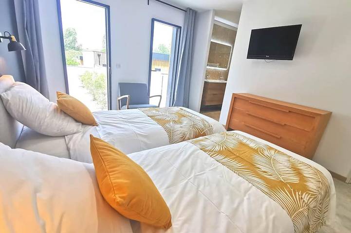 Location de vacances pour 8 personnes, avec jardin et jacuzzi, animaux acceptés à Sauternes (Gironde) - 2