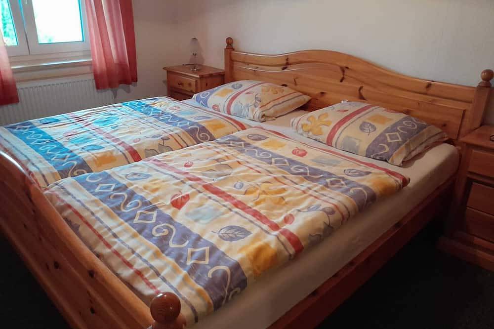 Ganze Wohnung, Ferienwohnung auf dem Bauernhof im schönen Allgäu mit Liegewiese und Feuerstelle in Argenbühl, Region Bodensee-Oberschwaben