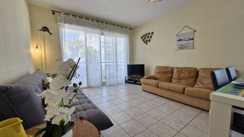 Gîte pour 4 personnes, avec balcon dans Plage de la Grande Conche - 2