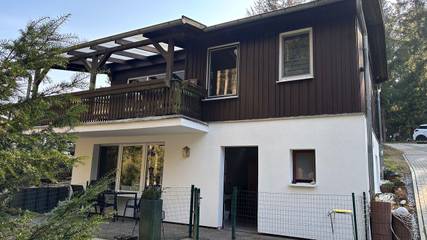 Ferienhaus für 5 Personen, mit Garten und Sauna im Thüringer Wald