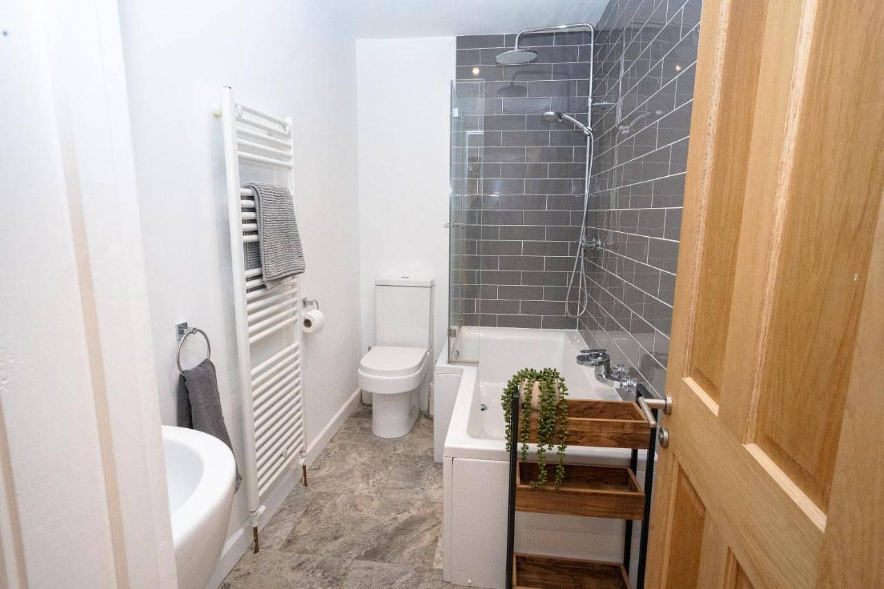 Four-Bedroom House in Winchester, South Downs