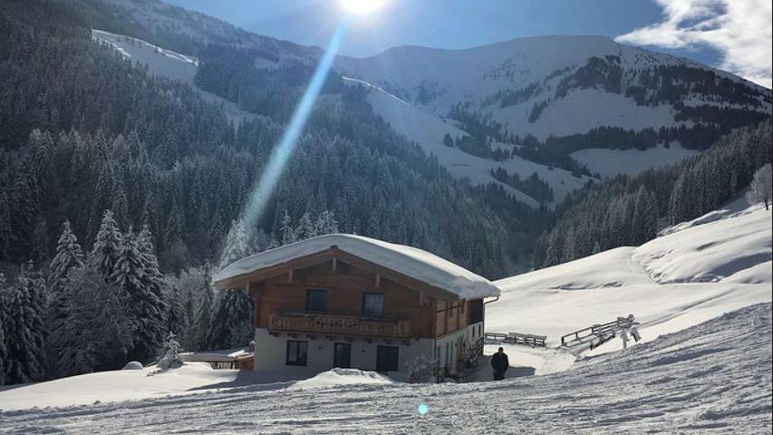 Ferienhaus für 20 Personen, mit Sauna und Garten sowie Balkon in Maria Alm - 2