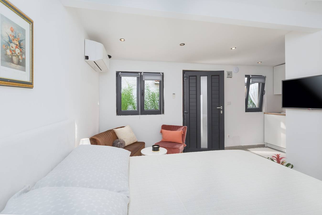 Ganze Wohnung, Entzückendes Studio Marie mit Grillplatz und Terrasse, Parkplatz in Vrsar, Općina Vrsar