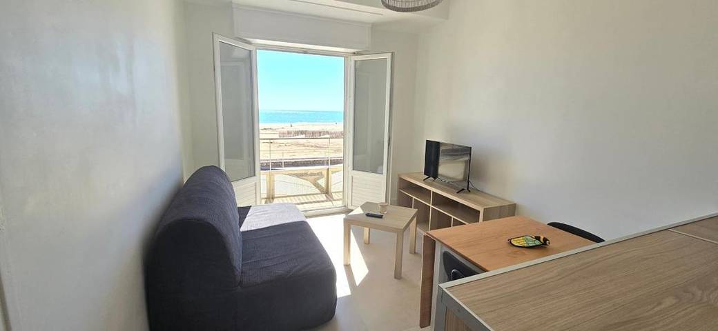 Gîte pour 4 personnes, avec balcon et vue dans Plage Centrale (Valras-Plage)