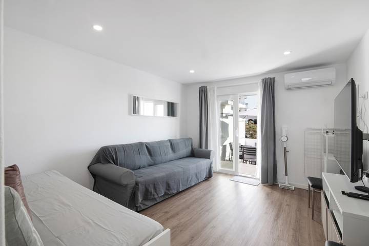 Ganze Wohnung, Ferienwohnung "Telmus Villa" mit Meerblick, privater Terrasse und Wlan in Monte Gordo, Faro Distrikt
