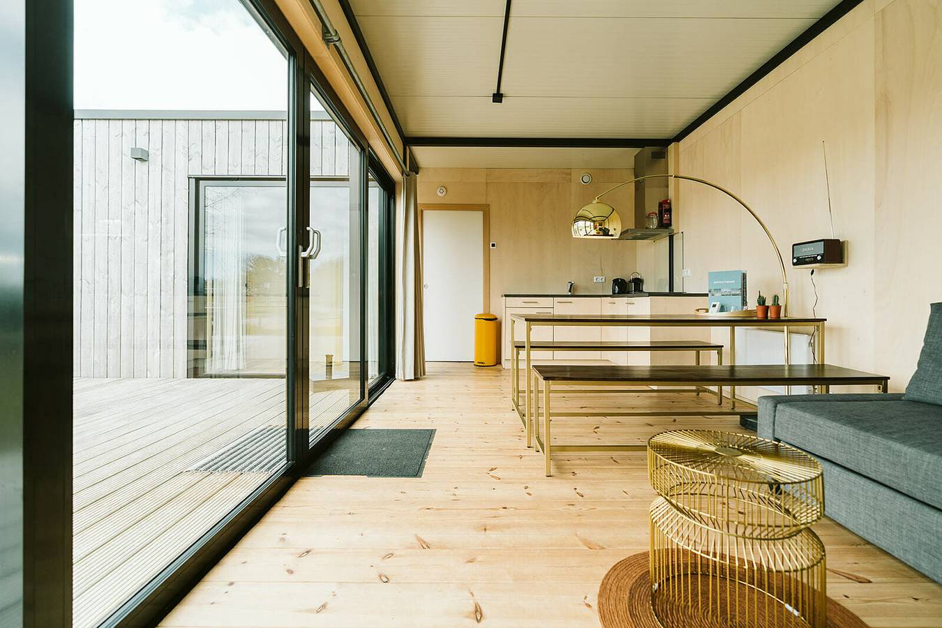 Vakantiepark De Klepperstee — Cabin Huus van Hanse in Ouddorp, Goeree-Overflakkee