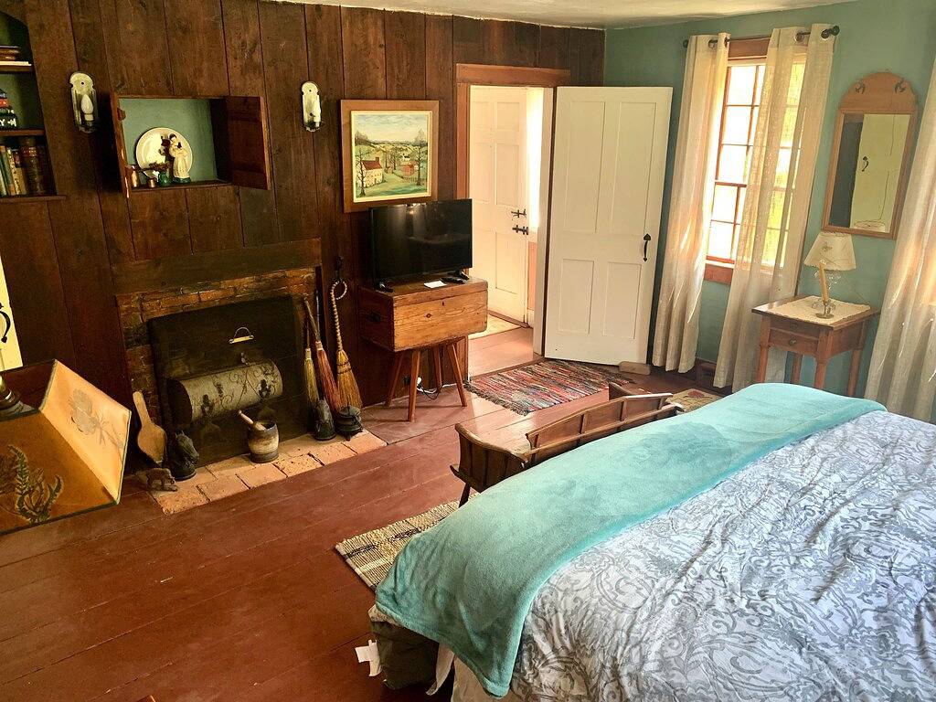 Seenregion! Historisches 200+ Jahre altes schönes Kap mit historischem Schulhaus in Sandwich (NH), Squam Lake