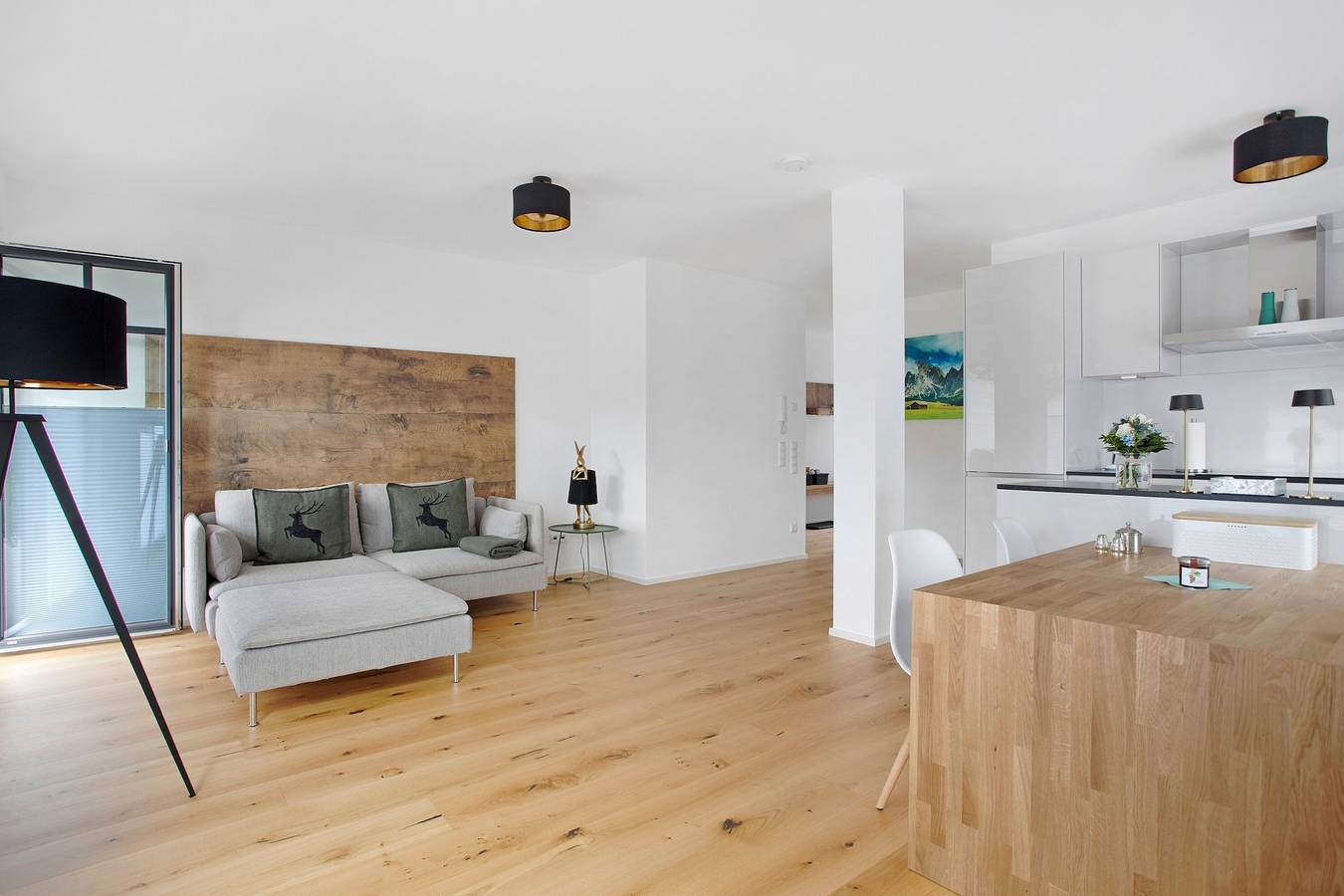 Ganze Wohnung, Ferienwohnung 'Design Ferienwohnung Am Chiemsee' mit privater Terrasse, privatem Garten und Wlan in Breitbrunn am Chiemsee, Chiemsee