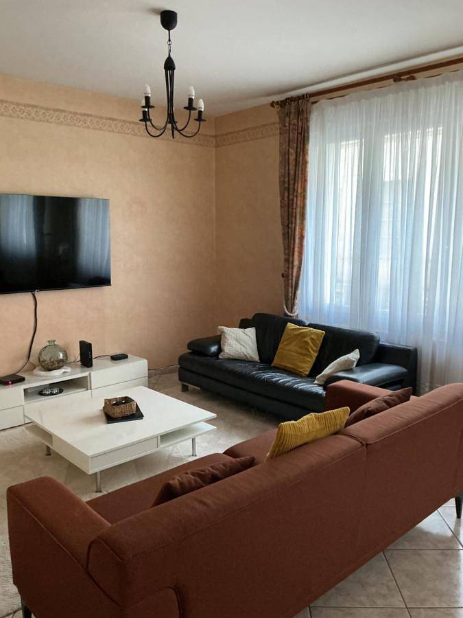 Location de vacances pour 9 personnes, avec jardin, animaux acceptés à Pons - 4