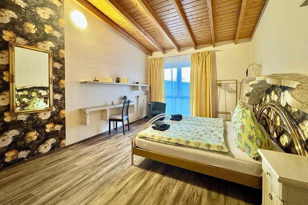 Ferienhaus Emg Mannheim Heidelberg für Gruppen 22P in Hockenheim, Rheinebene