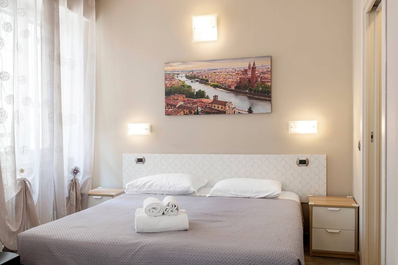 Habitación Comfort en Guest House in Verona, Montañas Garda
