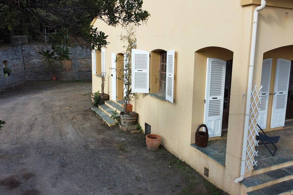 Villa Marie Ange, 6 Personnes Entre Mer et Montagne in Santa Lucia di Moriani, Corte e dintorni
