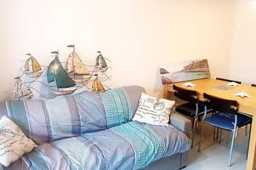 Gîte pour 4 personnes, avec jardin ainsi que balcon et piscine dans Plage La Badine