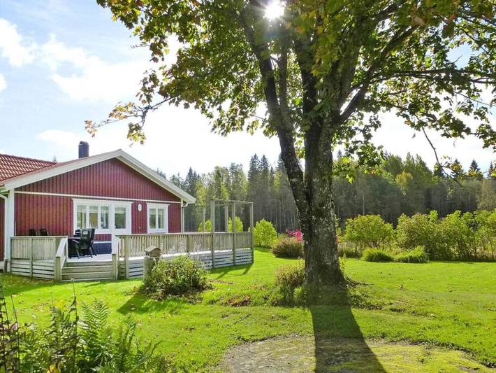 Ferienhaus für 4 Personen, mit Terrasse und Garten am Vänern