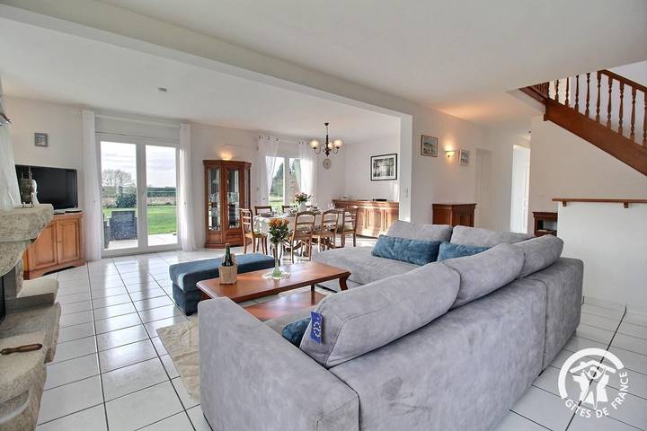 Gîte pour 4 personnes, avec jardin