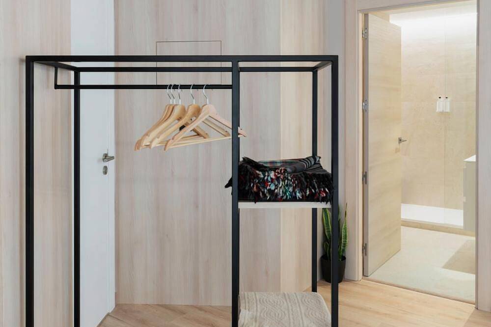 Entire apartment, Apartment 'Ca Gracia 2 Adaptado' with Wi-Fi and Air Conditioning in Bocairent, Valencia Province