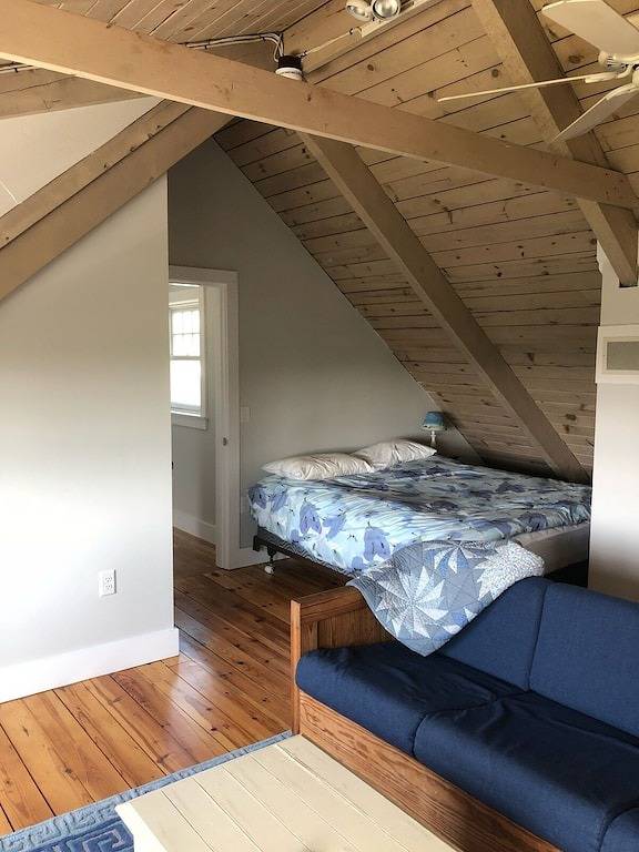Vacation rental for 10 people, with terrace and yard in Massachusetts