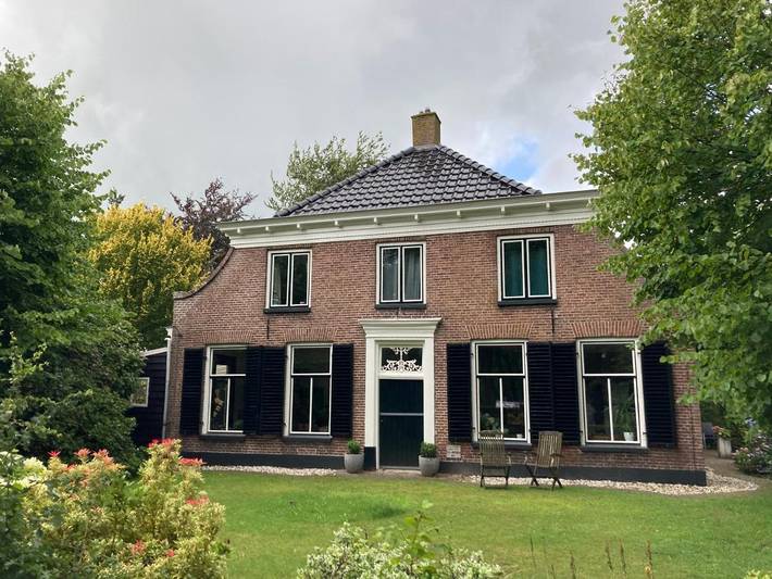 Ferienwohnung für 2 Personen, mit Terrasse und Garten sowie Ausblick