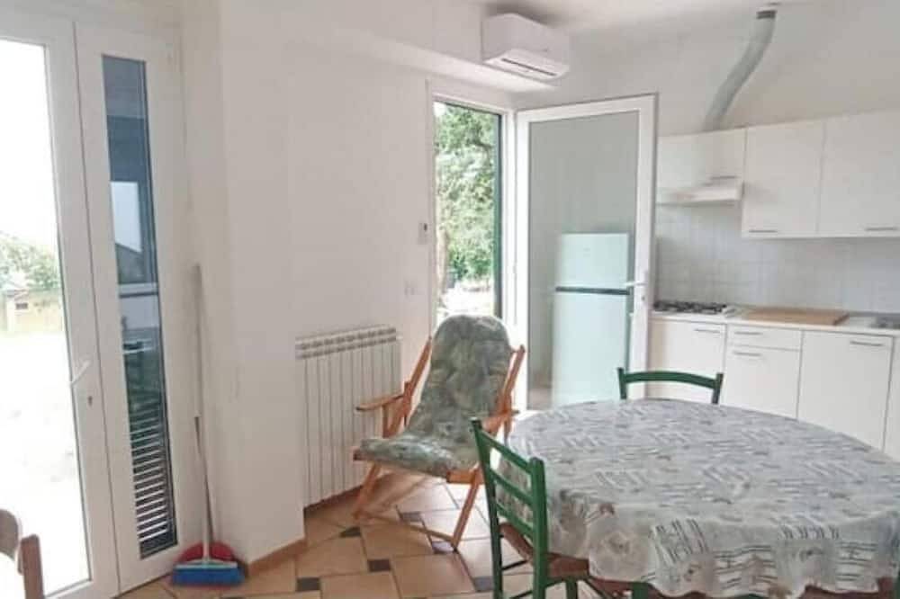 Ganze Wohnung, Apartment Venus in Villa Daria in Chiavari, Riviera di Levante