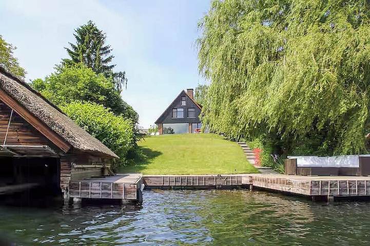 Ferienhaus für 9 Personen, mit Garten, mit Haustier in Naturpark Lauenburgische Seen