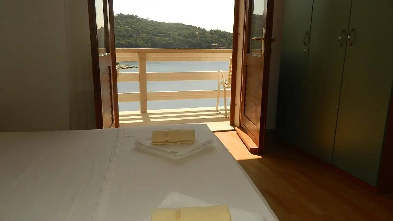 Ganze Ferienwohnung, Ferienwohnung für 3 Personen (30 m²) in Povlja in Povlja, Brac
