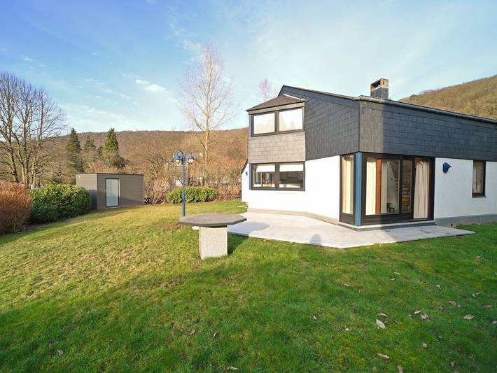 Vakantiehuis voor 6 personen, met Terras en Tuin in La Roche-en-Ardenne