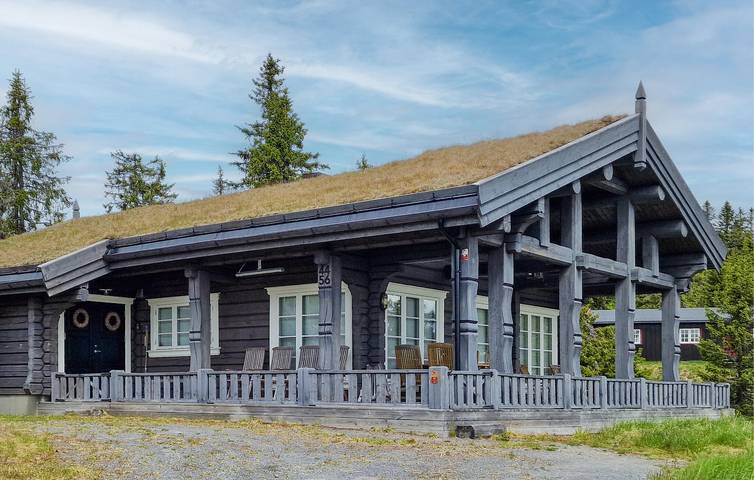 Ferienhaus für 8 Personen, mit Sauna und Terrasse sowie Garten