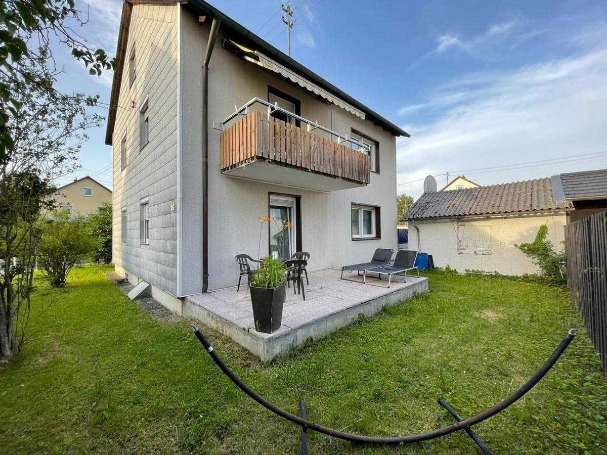 Ganze Wohnung, Guntia Apartment mit großem Garten in Legoland Deutschland, Günzburg