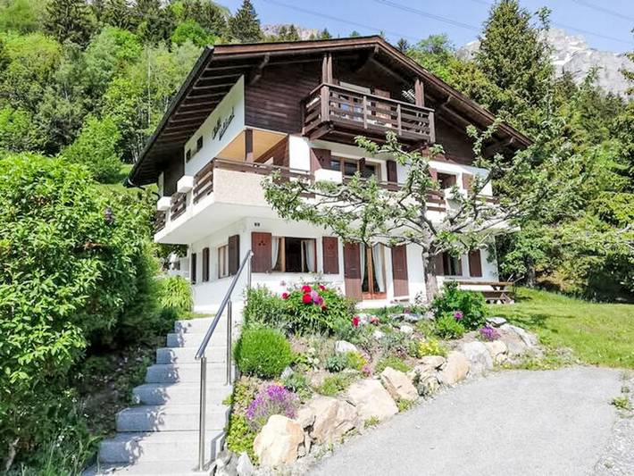 Ganze Wohnung, Chalet Waldrand in Inden (Schweiz), Leukerbad & Umgebung