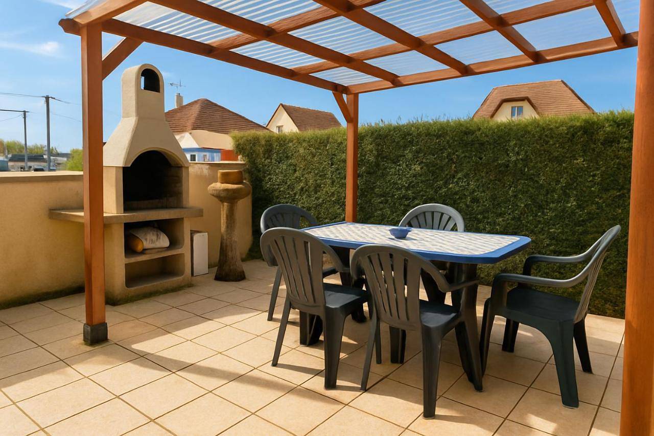 Two-Bedroom House in Hermanville-sur-Mer, Région de Caen